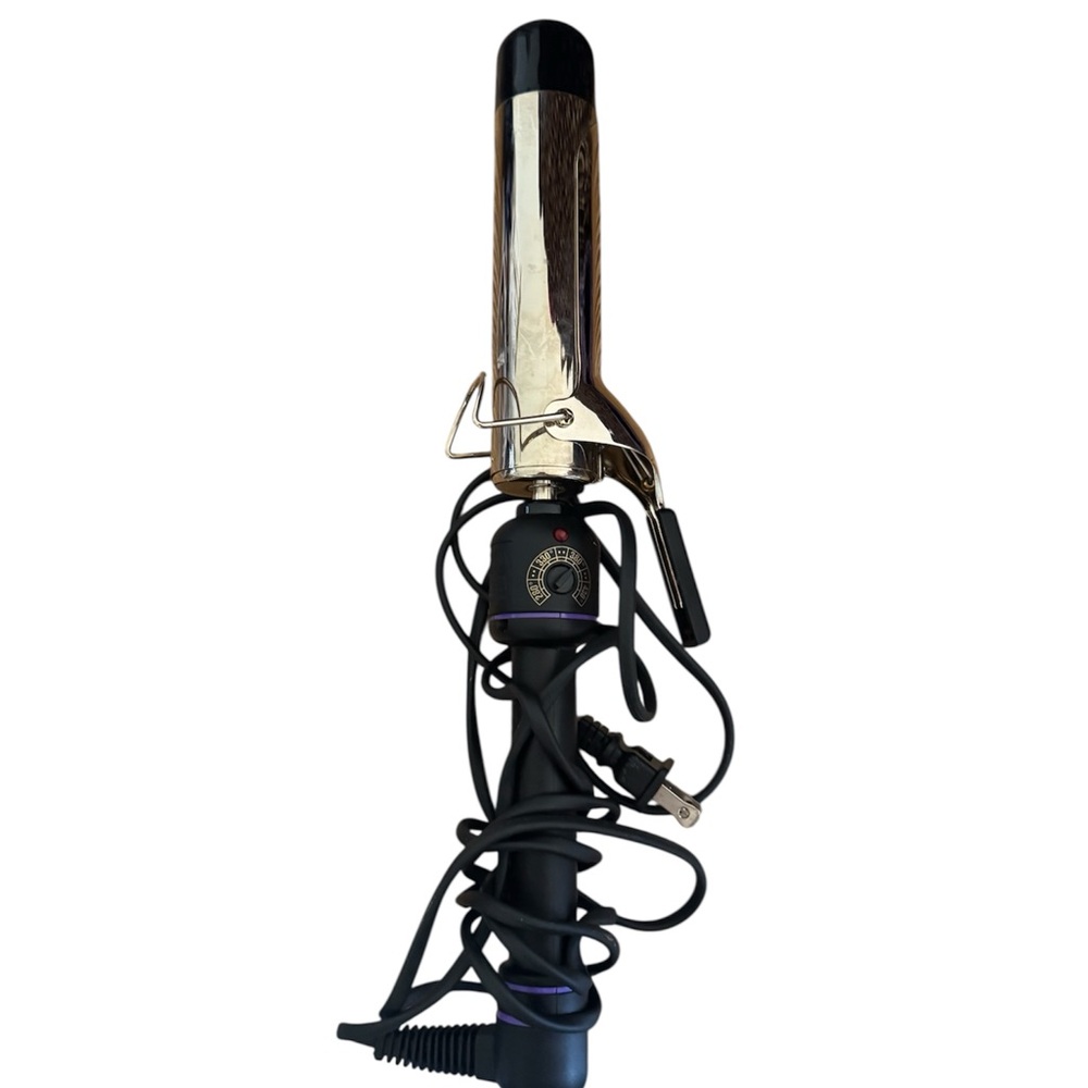 Hot Tools Professional Black and Gold Curling Iron 1 1/2 inch extended barrel